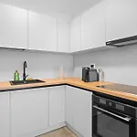 One Cotroceni - Luxurious With Balcony Апартаменти