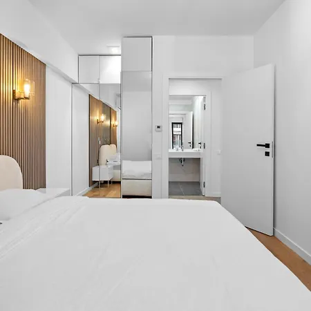 One Cotroceni - Luxurious With Balcony Апартаменты *