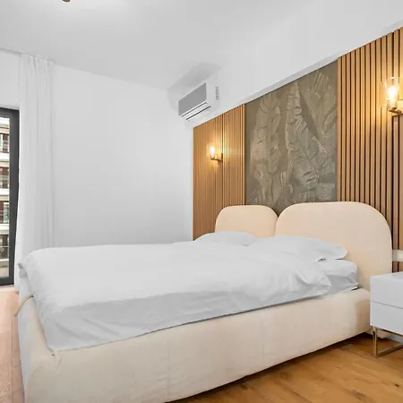 One Cotroceni - Luxurious With Balcony * 부쿠레슈티