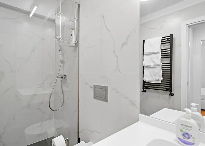 Appartement One Cotroceni - Luxurious With Balcony Boekarest